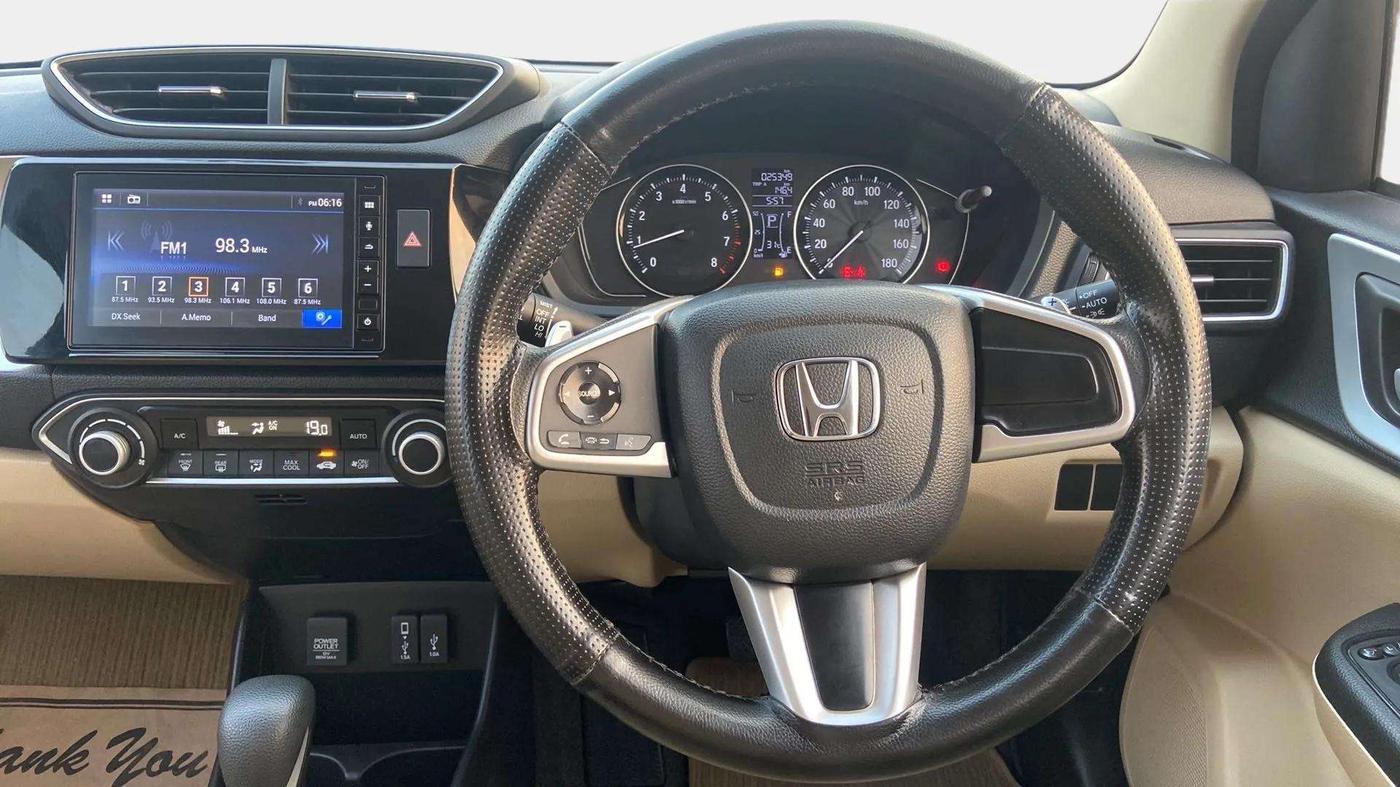 2022 Honda Amaze 1.2L I-VTEC VX CVT, Petrol, Automatic, 25,380 km, Steering Wheel Close Up