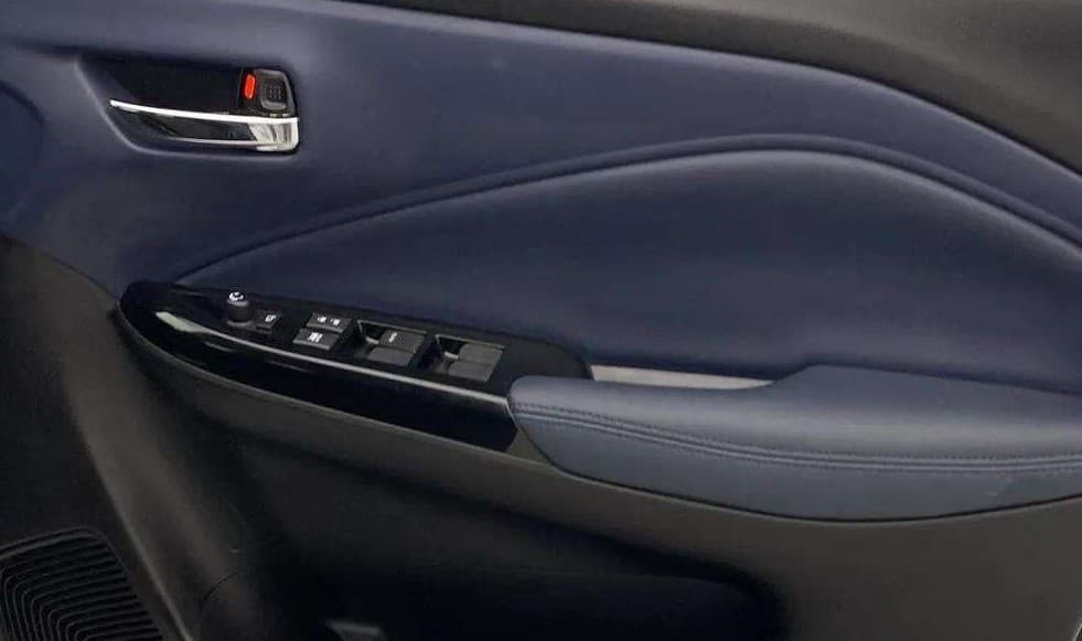 2024 Maruti Baleno ZETA PETROL 1.2, Petrol, Manual, 84 km, Driver Side Door Panels Control