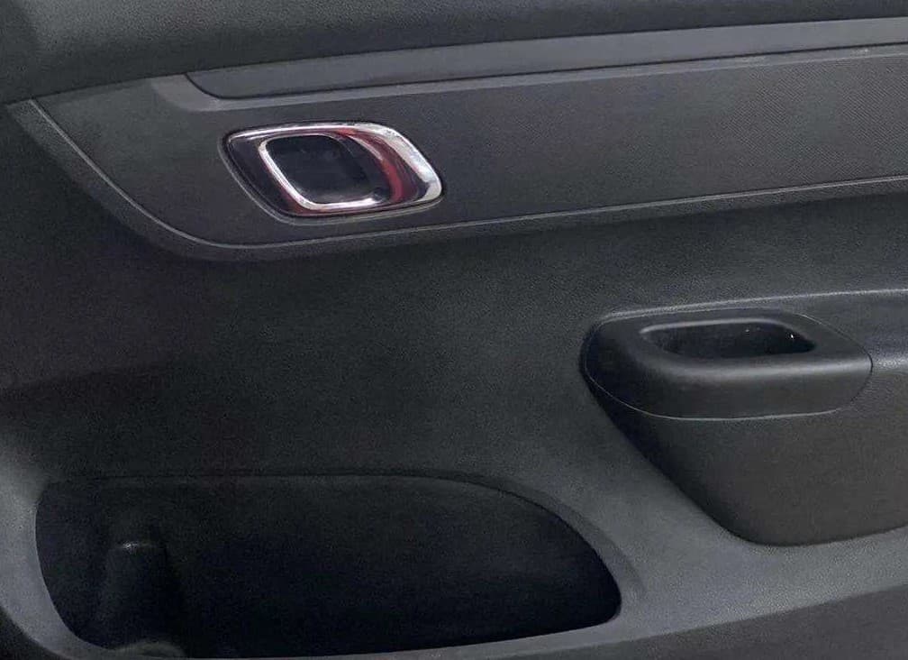 2019 Renault Kwid RXT 1.0 AMT (O), Petrol, Automatic, 35,788 km, Driver Side Door Panels Control