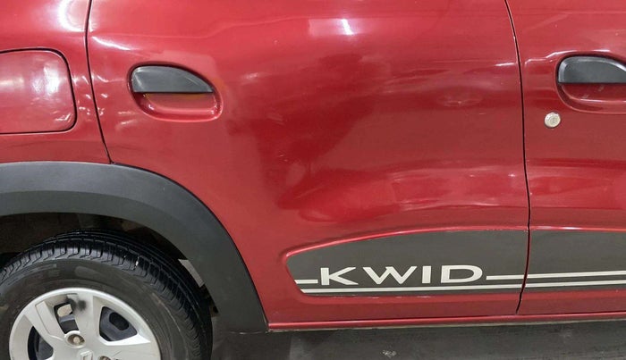 2019 Renault Kwid RXT 1.0 AMT (O), Petrol, Automatic, 35,620 km, Right rear door - Paint minor damage