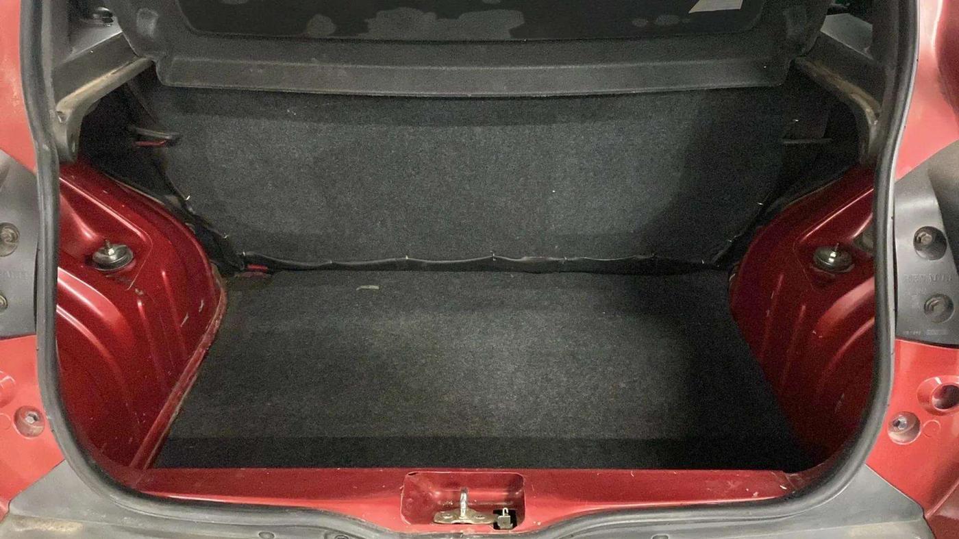 2019 Renault Kwid RXT 1.0 AMT (O), Petrol, Automatic, 35,788 km, Boot Inside