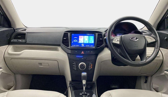 2021 Mahindra XUV300 W6 1.2 PETROL AMT, Petrol, Automatic, 13,715 km, Dashboard