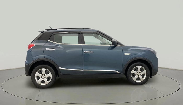 2021 Mahindra XUV300 W6 1.2 PETROL AMT, Petrol, Automatic, 13,715 km, Right Side View