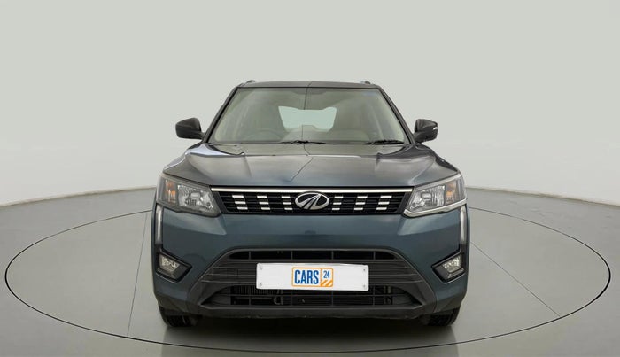 2021 Mahindra XUV300 W6 1.2 PETROL AMT, Petrol, Automatic, 13,715 km, Front