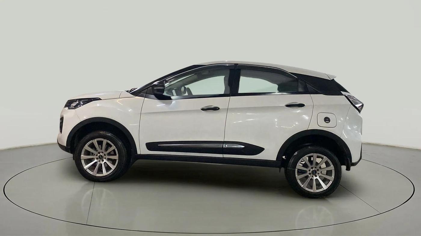 2023 Tata NEXON XE PETROL, Petrol, Manual, 45,812 km, Left Side