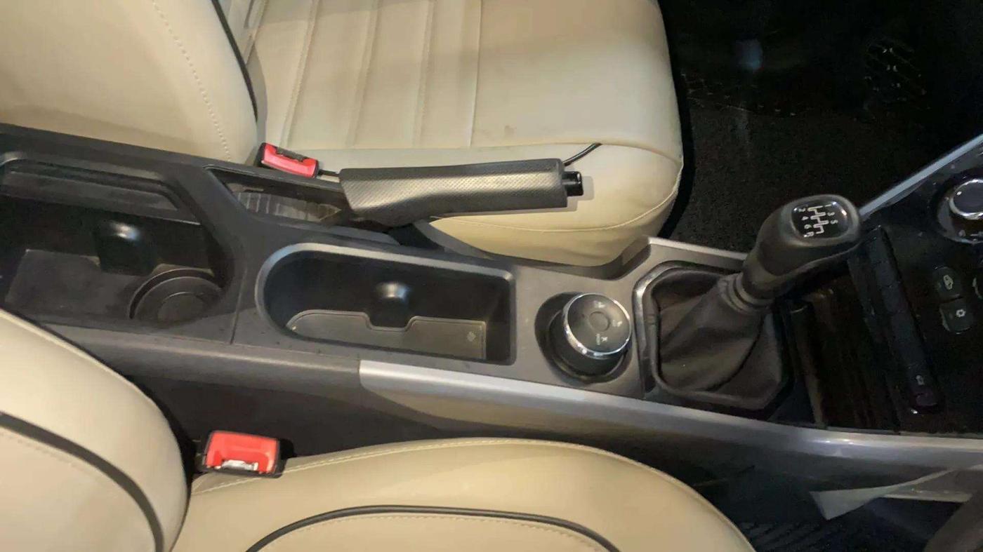 2023 Tata NEXON XE PETROL, Petrol, Manual, 45,812 km, Gear Lever