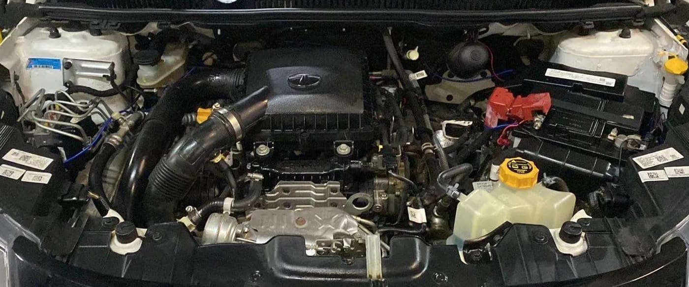 2023 Tata NEXON XE PETROL, Petrol, Manual, 45,812 km, Open Bonet