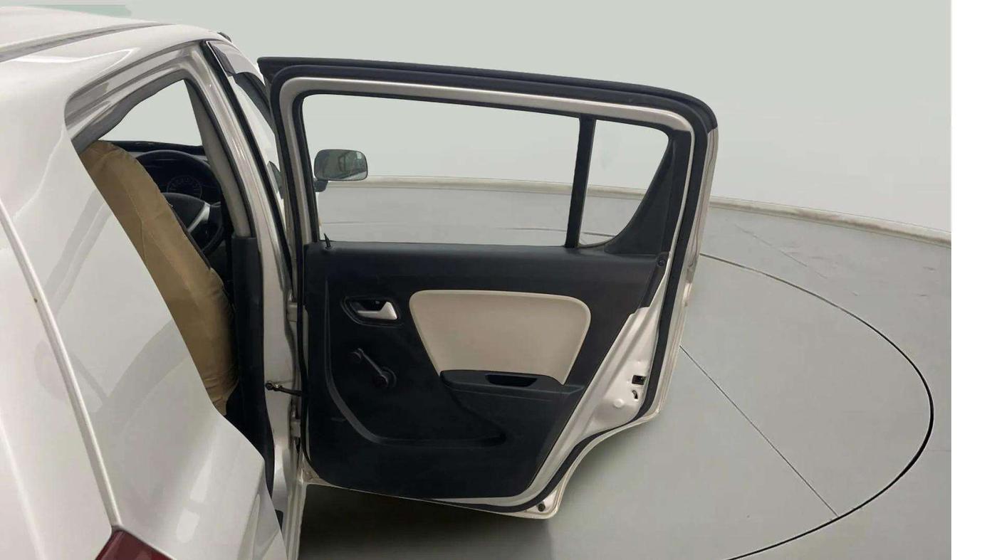 2023 Maruti Alto LXI OPT CNG, CNG, Manual, 38,708 km, RHS Rear Door
