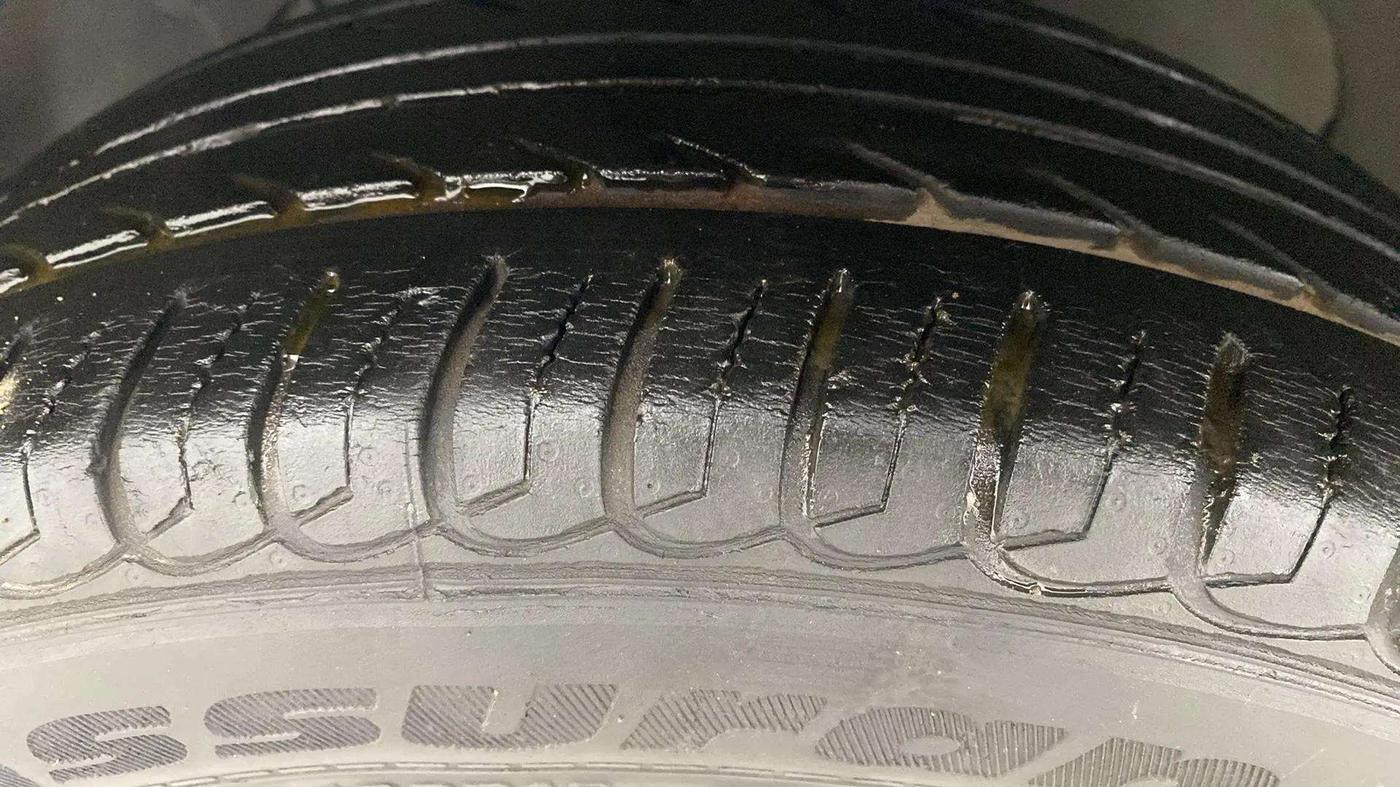 2017 Ford Ecosport TITANIUM 1.5L PETROL, Petrol, Manual, 47,571 km, Left Front Tyre Tread