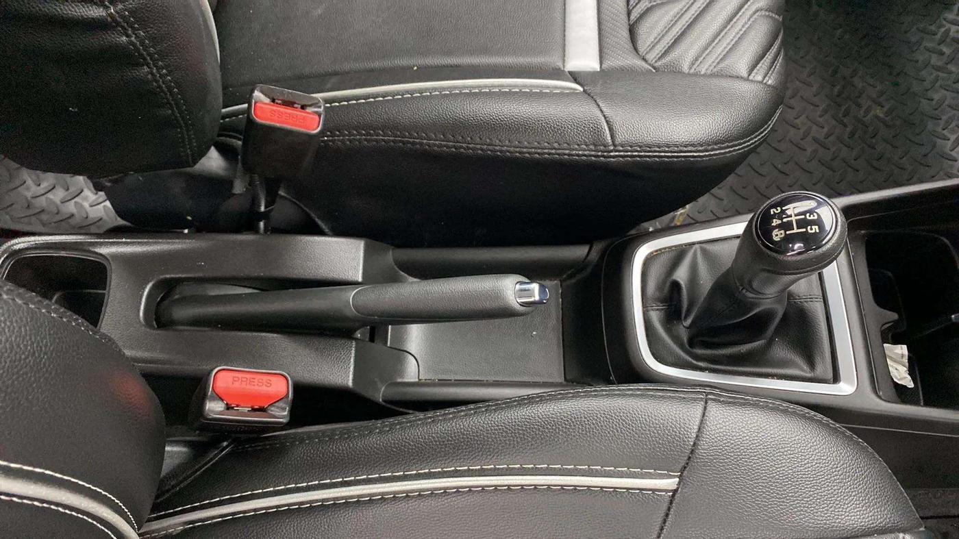 2023 Maruti Swift ZXI, Petrol, Manual, 51,473 km, Gear Lever