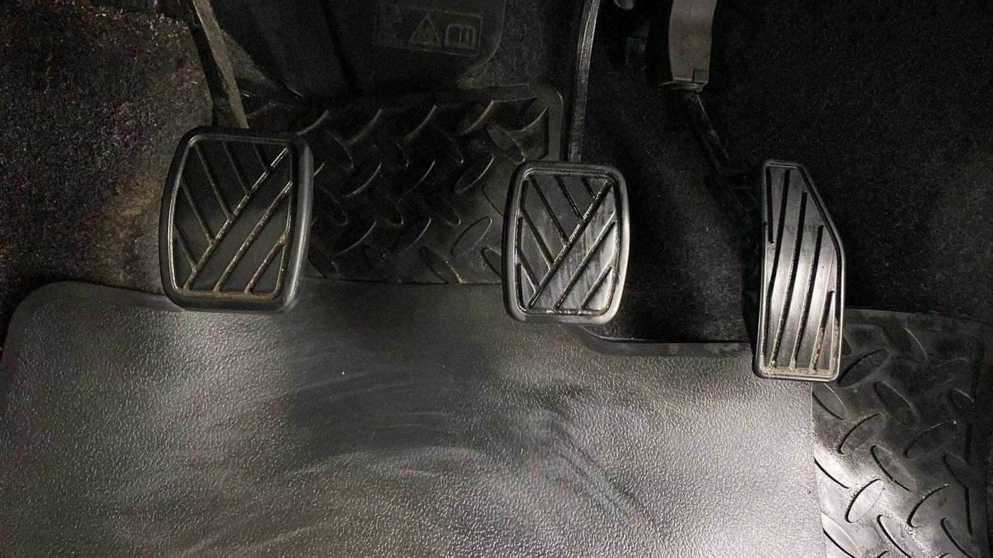 2023 Maruti Swift ZXI, Petrol, Manual, 51,473 km, Pedals