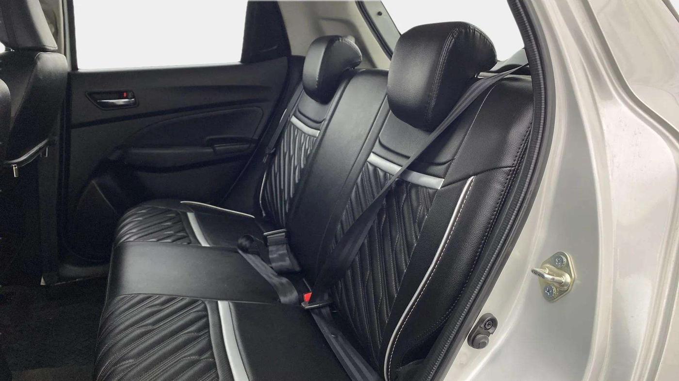 2023 Maruti Swift ZXI, Petrol, Manual, 51,473 km, Right Side Rear Door Cabin