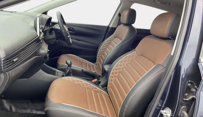 2022 Hyundai NEW I20 SPORTZ 1.2 MT, Petrol, Manual, 22,191 km, Right Side Front Door Cabin