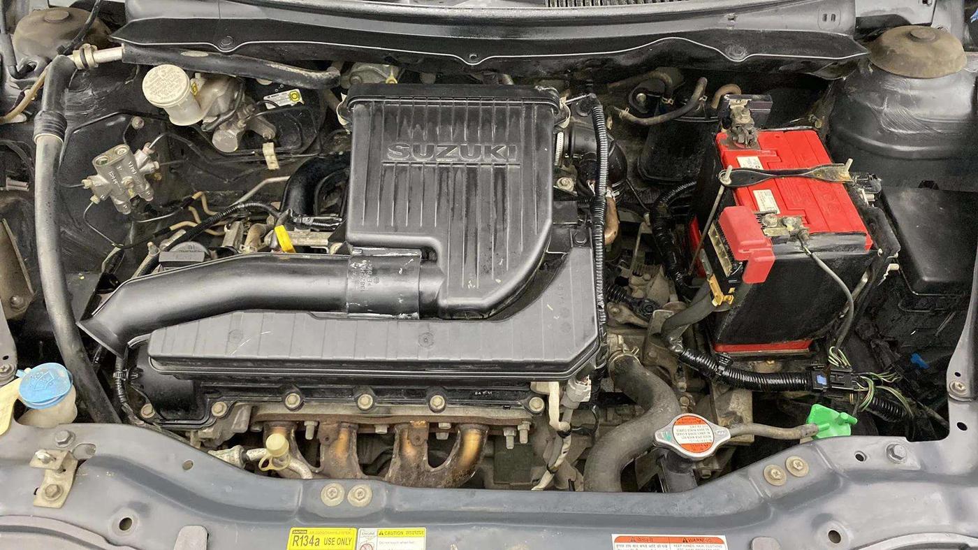 2017 Maruti Swift LXI (O), Petrol, Manual, 60,074 km, Engine View