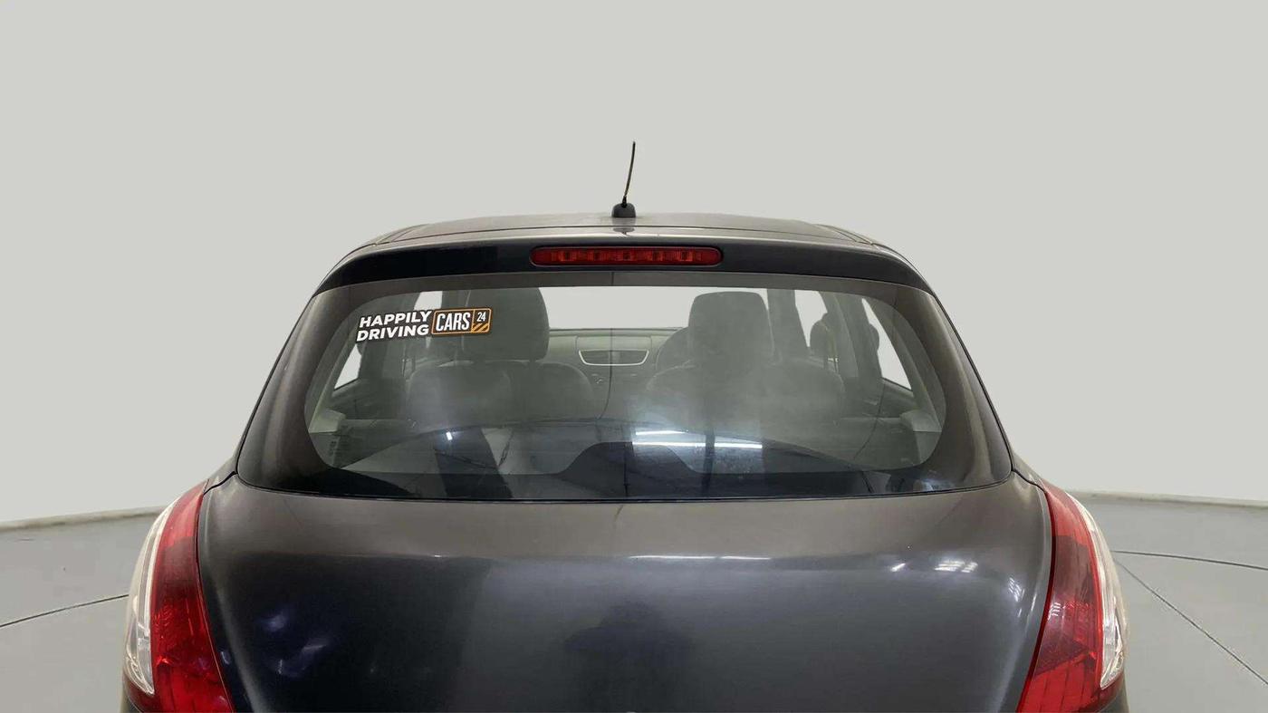 2017 Maruti Swift LXI (O), Petrol, Manual, 60,074 km, Rear Windshield