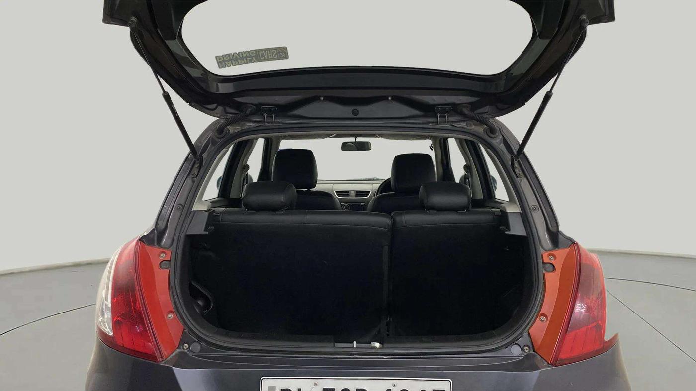 2017 Maruti Swift LXI (O), Petrol, Manual, 60,074 km, Boot Open Zoomed View