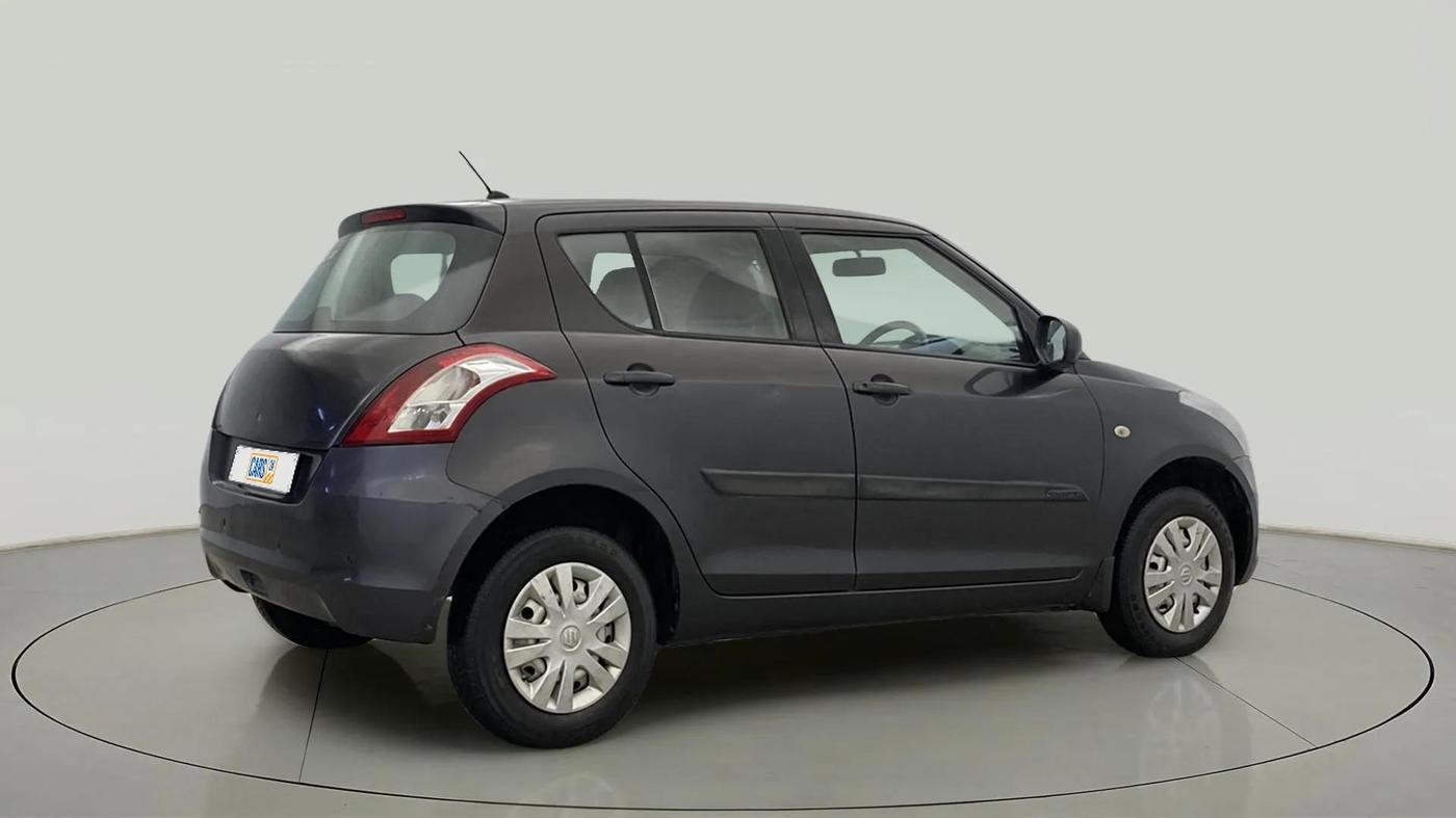 2017 Maruti Swift LXI (O), Petrol, Manual, 60,074 km, Right Back Diagonal