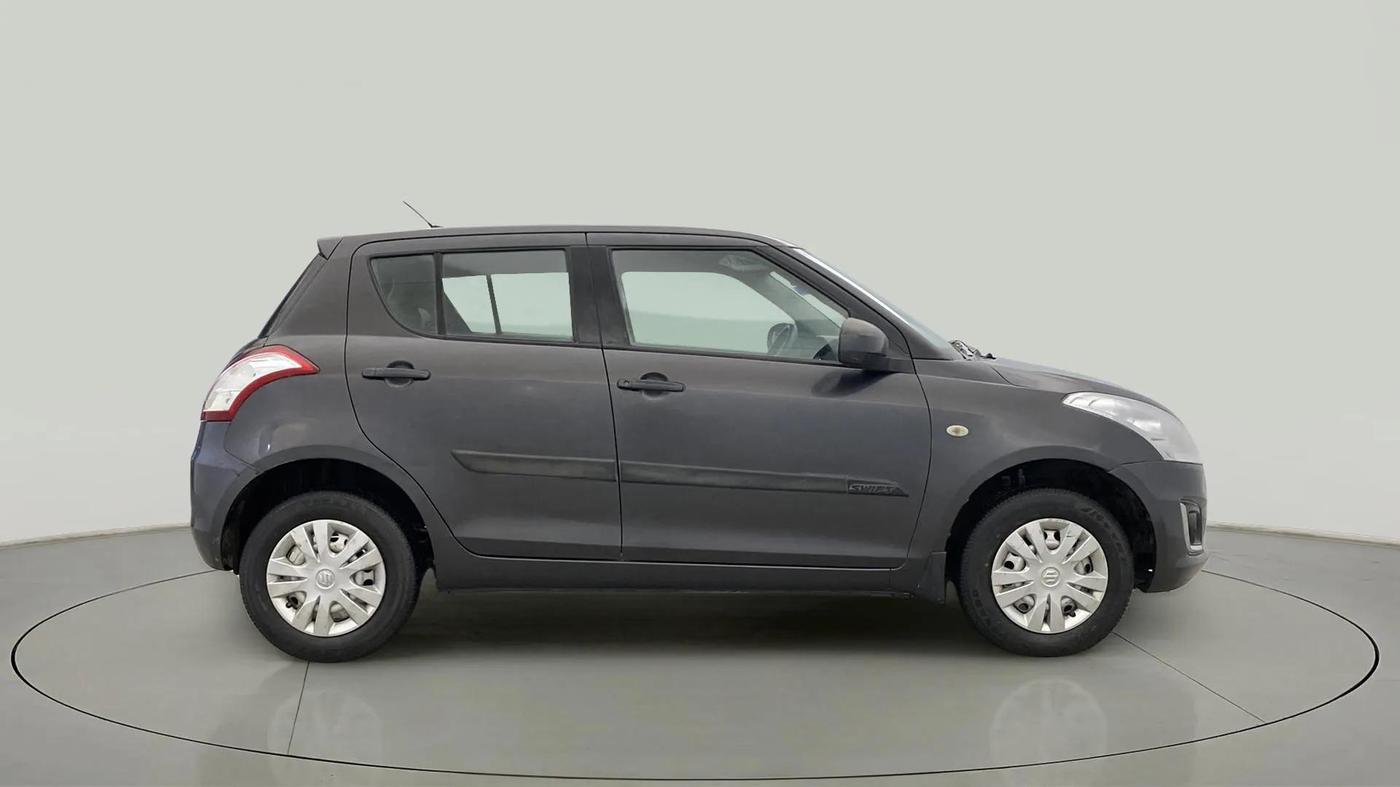 2017 Maruti Swift LXI (O), Petrol, Manual, 60,074 km, Right Side View