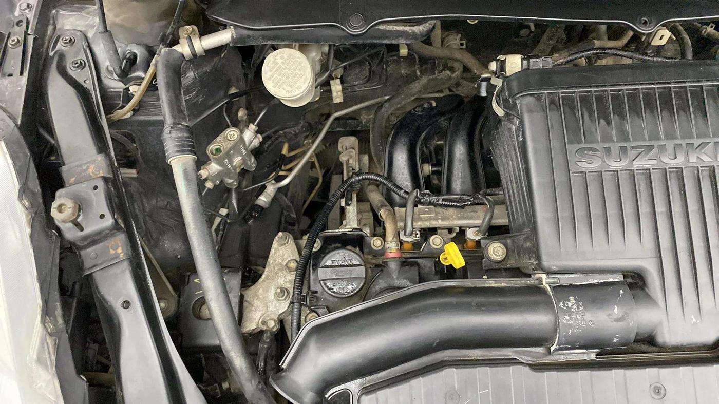 2017 Maruti Swift LXI (O), Petrol, Manual, 60,074 km, Engine View - Right