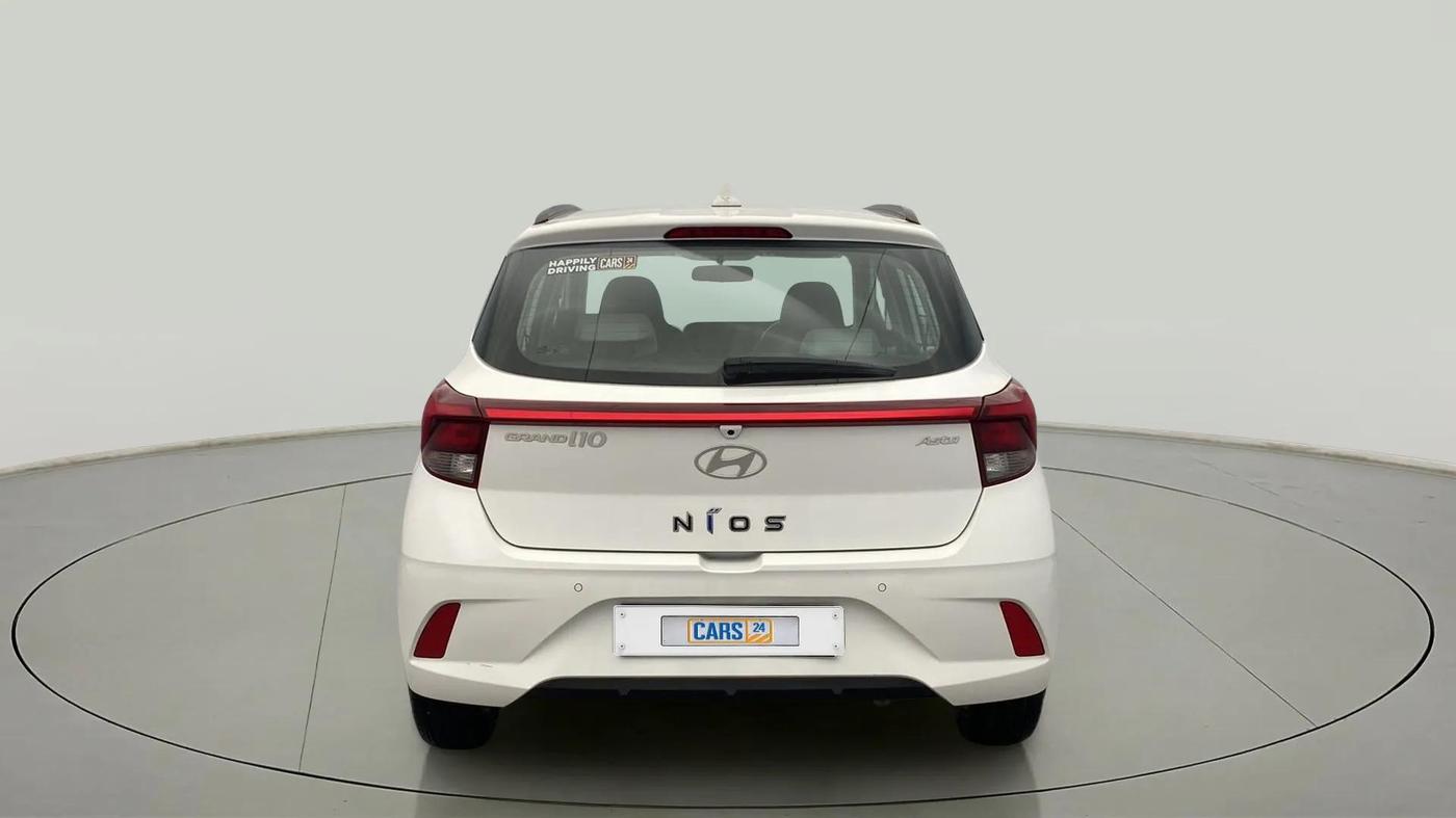 2023 Hyundai GRAND I10 NIOS ASTA 1.2 KAPPA VTVT, Petrol, Manual, 15,169 km, Back/Rear