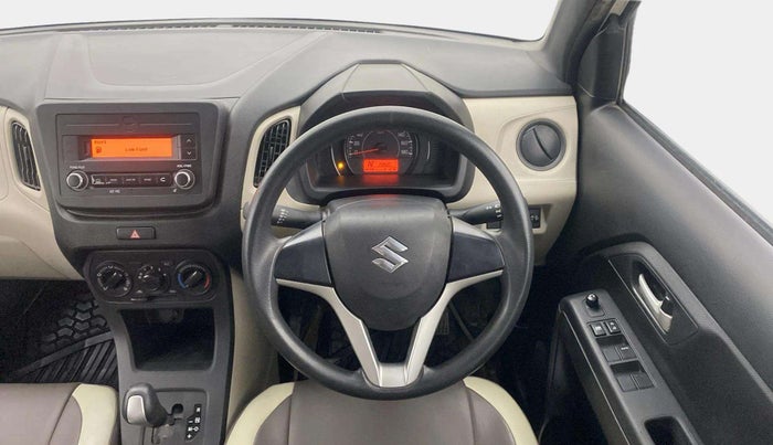 2019 Maruti New Wagon-R VXI 1.0 AMT, Petrol, Automatic, 33,921 km, Steering Wheel Close Up