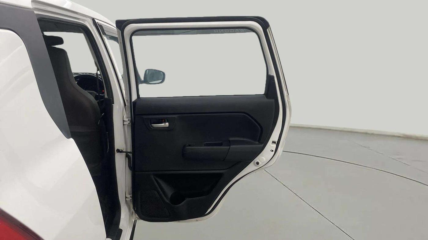 2019 Maruti New Wagon-R VXI 1.0 AMT, Petrol, Automatic, 33,926 km, RHS Rear Door