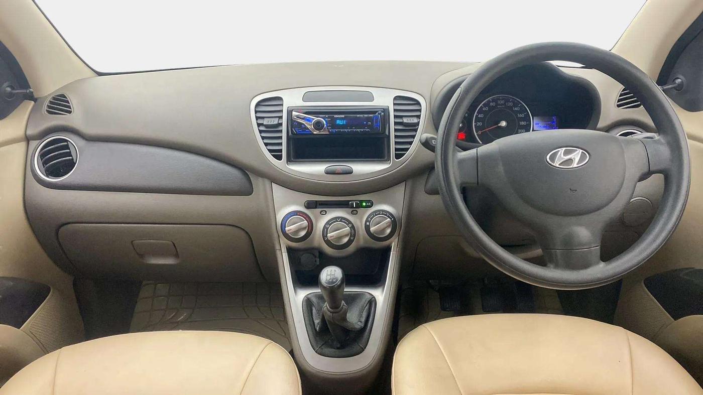 2013 Hyundai i10 MAGNA 1.1, Petrol, Manual, 49,238 km, Dashboard