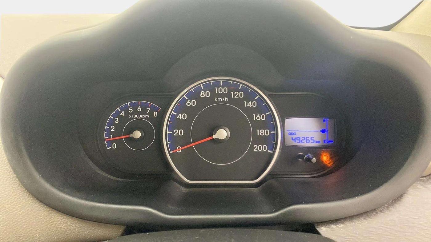 2013 Hyundai i10 MAGNA 1.1, Petrol, Manual, 49,238 km, Odometer Image