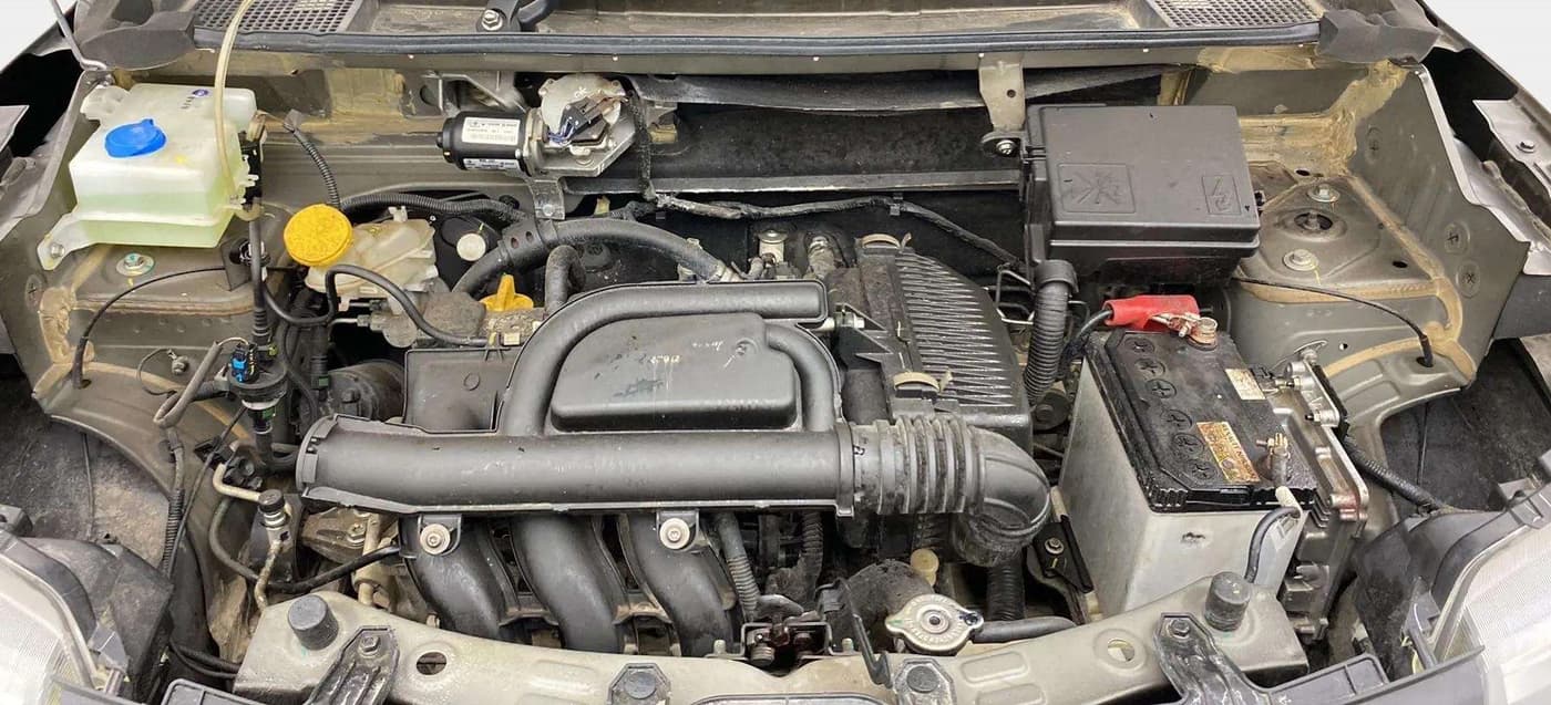 2022 Renault Kwid RXT 1.0 AMT, Petrol, Automatic, 10,316 km, Engine View