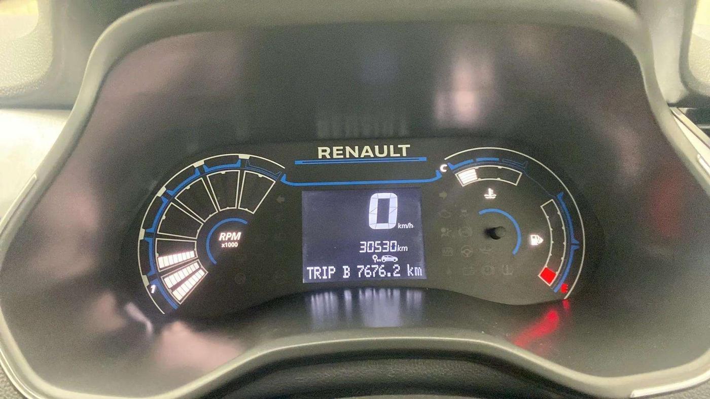 2019 Renault TRIBER RXZ, Petrol, Manual, 30,569 km, Odometer Image