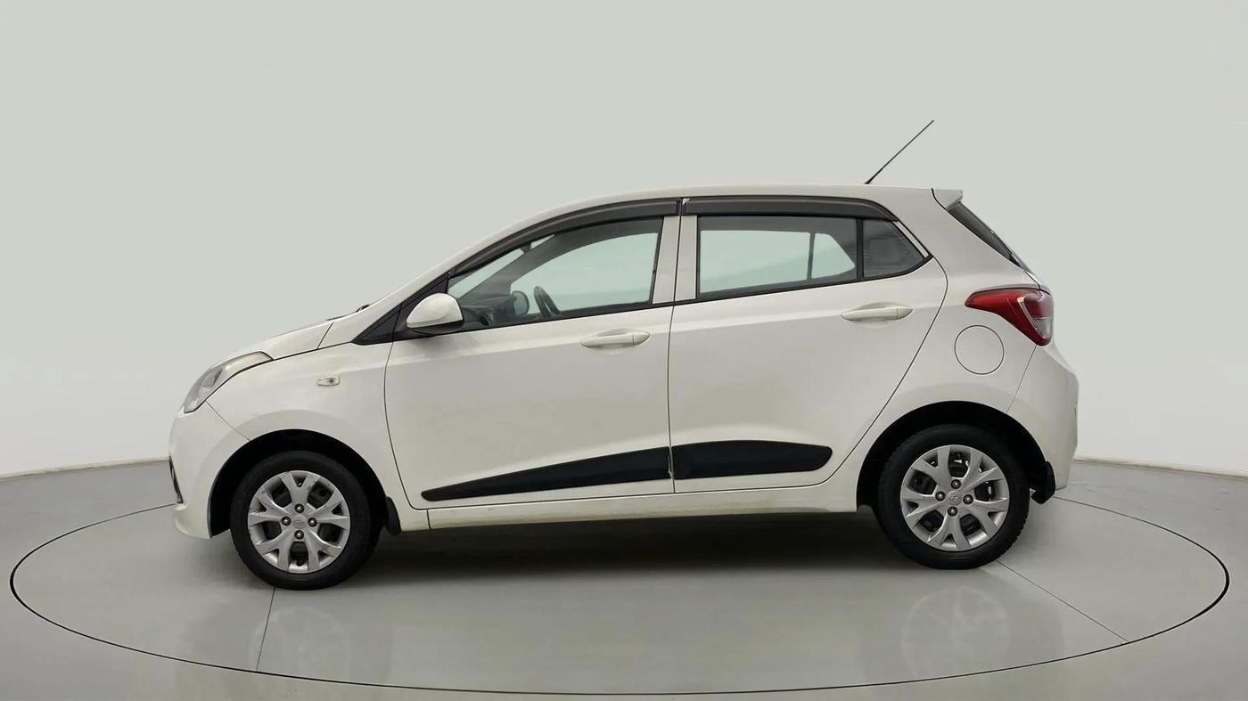2016 Hyundai Grand i10 MAGNA 1.2 KAPPA VTVT, Petrol, Manual, 97,453 km, Left Side