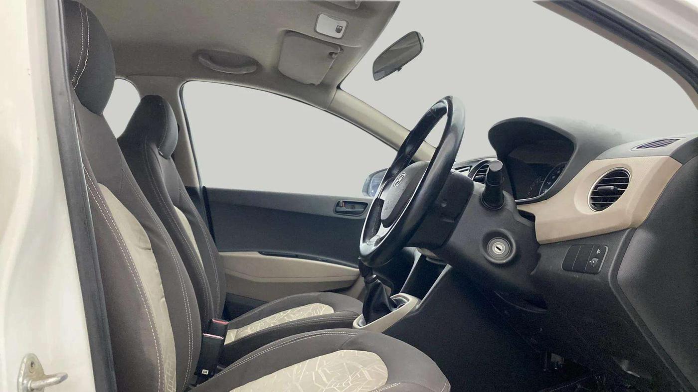 2016 Hyundai Grand i10 MAGNA 1.2 KAPPA VTVT, Petrol, Manual, 97,453 km, Right Side Front Door Cabin