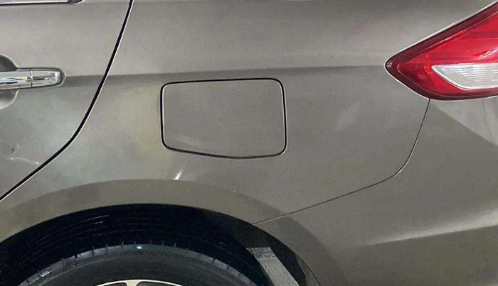 2020 Maruti Ciaz ALPHA 1.5 SHVS PETROL, Petrol, Manual, 46,460 km, Left quarter panel - Slightly dented