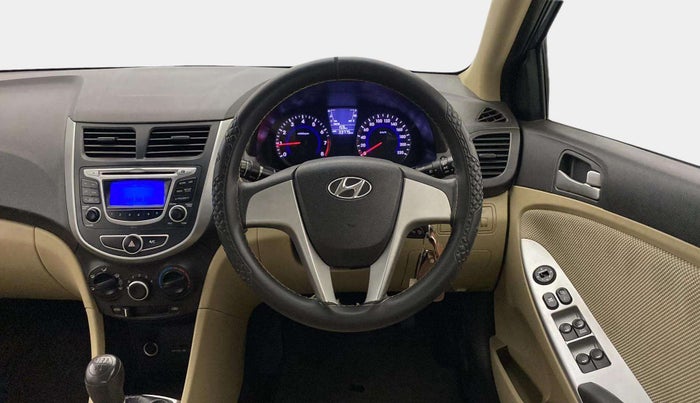 2013 Hyundai Verna FLUIDIC 1.4 VTVT, Petrol, Manual, 33,872 km, Steering Wheel Close Up