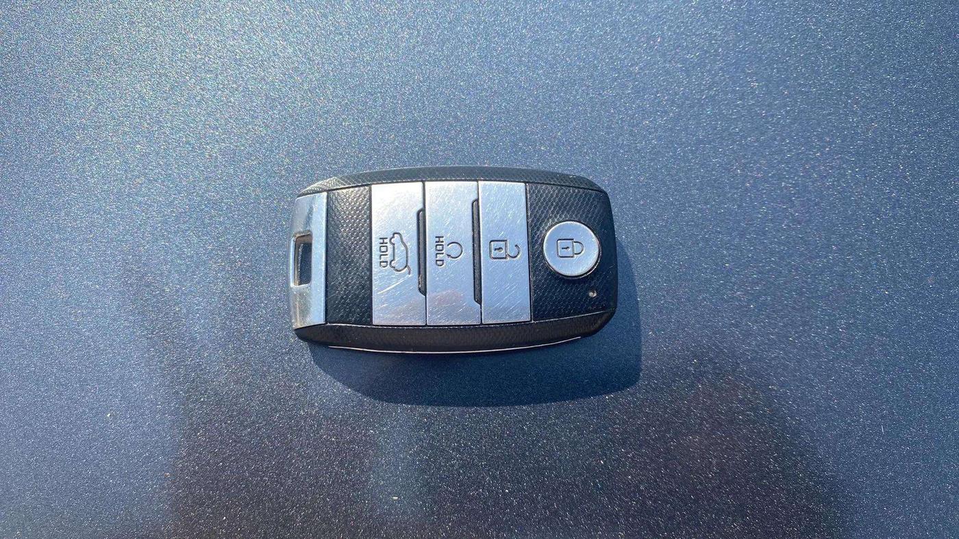 2023 KIA SELTOS X LINE 1.4 DCT, Petrol, Automatic, 17,538 km, Key Close Up