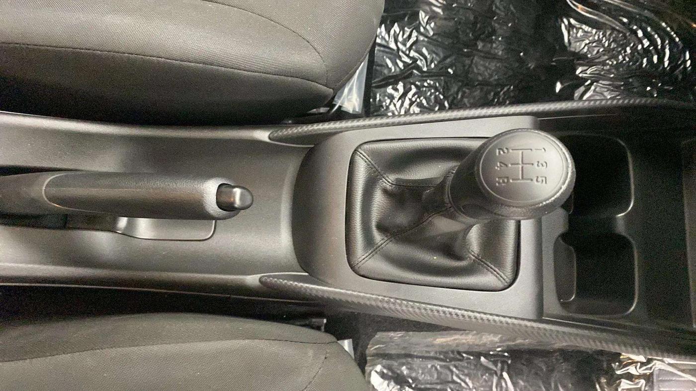 2024 Maruti Baleno SIGMA PETROL 1.2, Petrol, Manual, 90 km, Gear Lever
