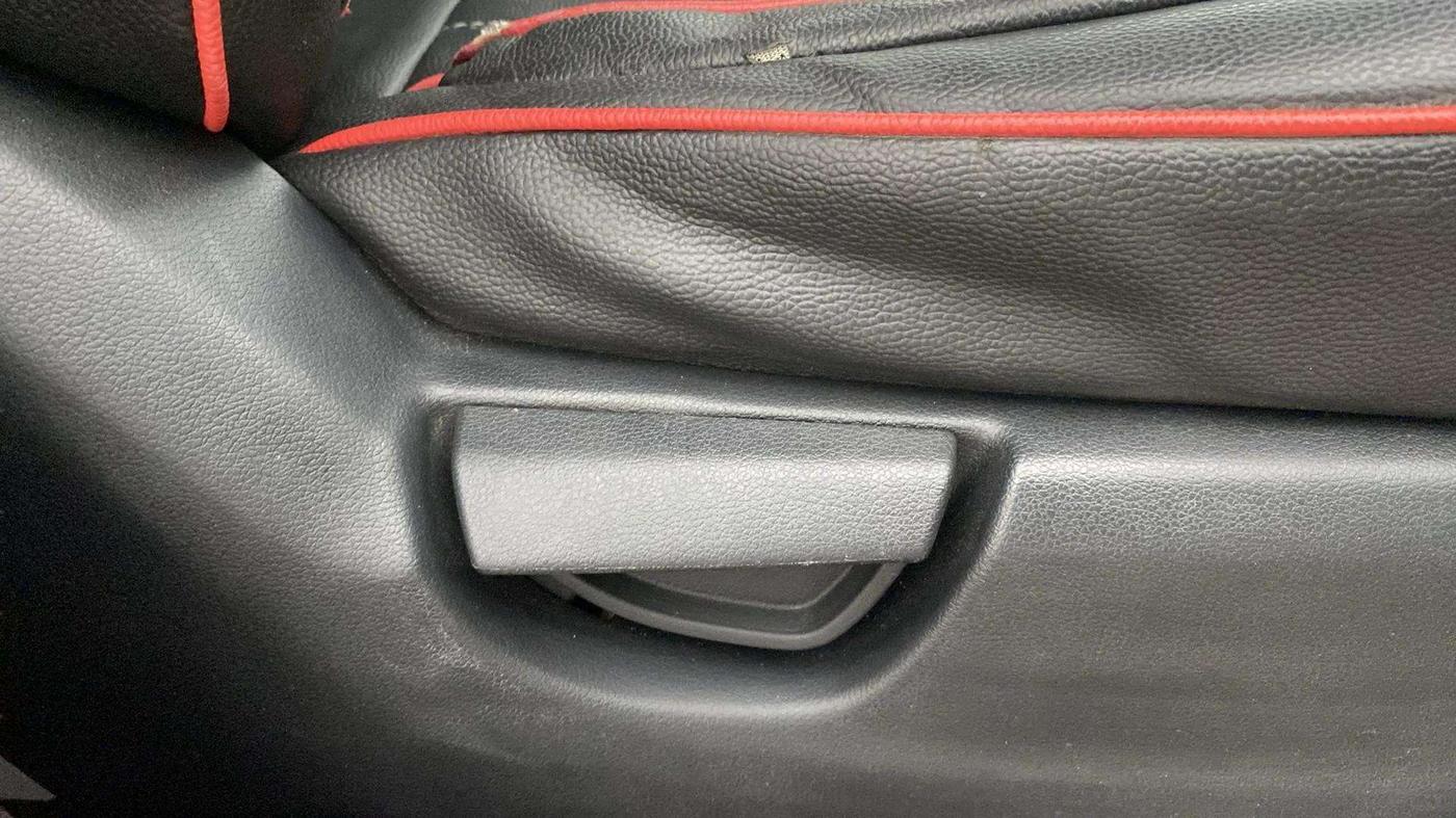 2019 Hyundai NEW SANTRO SPORTZ AMT, Petrol, Automatic, 40,743 km, Driver Side Adjustment Panel