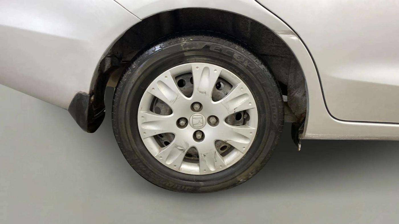 2017 Honda Amaze 1.2L I-VTEC S, Petrol, Manual, 37,618 km, Right Rear Wheel