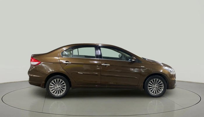 2017 Maruti Ciaz ZDI+ SHVS, Diesel, Manual, 57,778 km, Right Side View