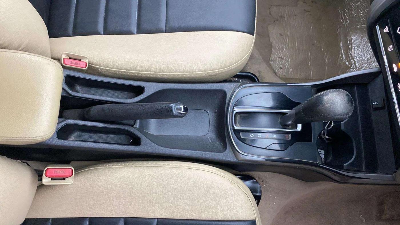 2018 Honda City 1.5L I-VTEC ZX CVT, Petrol, Automatic, 60,628 km, Gear Lever