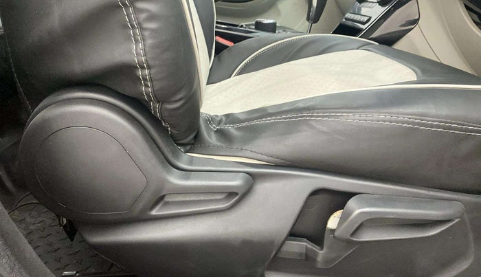 2022 Tata NEXON XZA PLUS DIESEL, Diesel, Automatic, 43,343 km, Driver Side Adjustment Panel