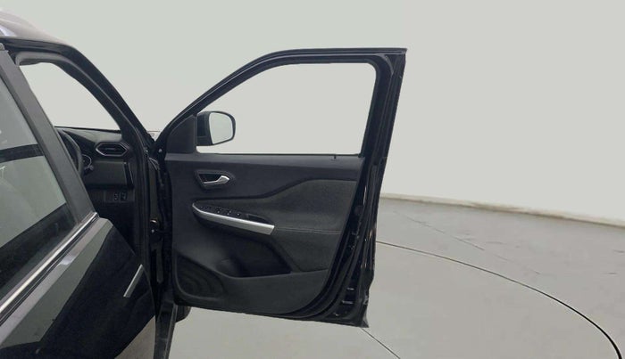 2021 Nissan MAGNITE XV PREMIUM, Petrol, Manual, 25,879 km, RHS Front Door
