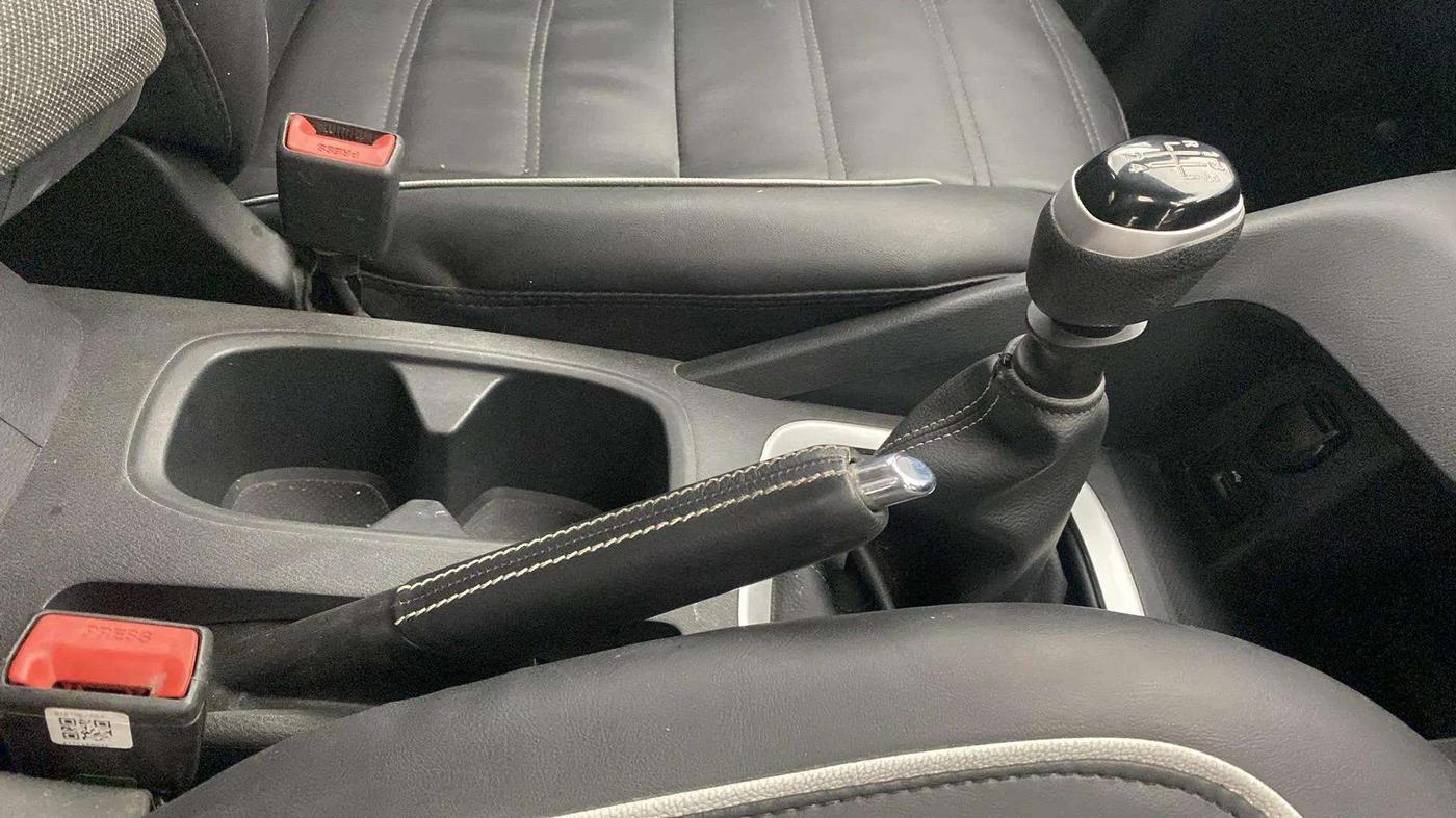 2021 Nissan MAGNITE XV PREMIUM, Petrol, Manual, 26,165 km, Gear Lever