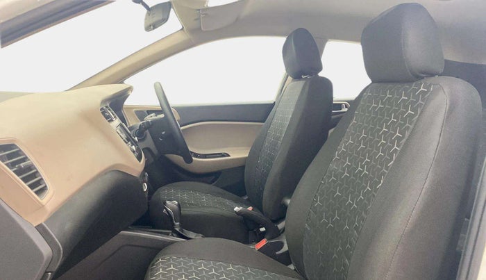 2019 Hyundai Elite i20 SPORTZ PLUS  1.2 CVT, Petrol, Automatic, 34,617 km, Right Side Front Door Cabin