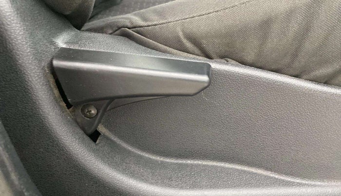 2018 Tata Tiago XT PETROL, Petrol, Manual, 38,365 km, Driver Side Adjustment Panel