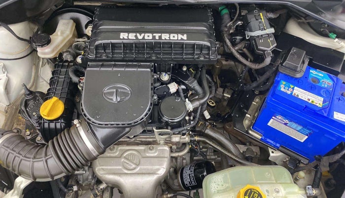 2018 Tata Tiago XT PETROL, Petrol, Manual, 38,365 km, Open Bonet