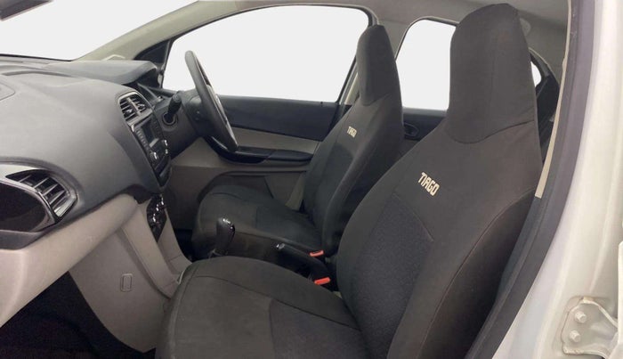 2018 Tata Tiago XT PETROL, Petrol, Manual, 38,365 km, Right Side Front Door Cabin