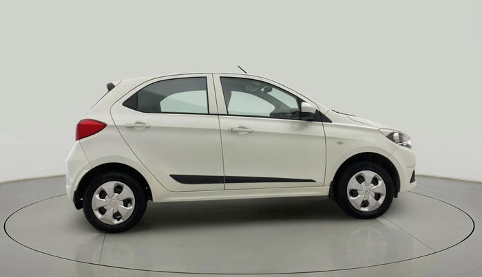 2018 Tata Tiago XT PETROL, Petrol, Manual, 38,365 km, Right Side View