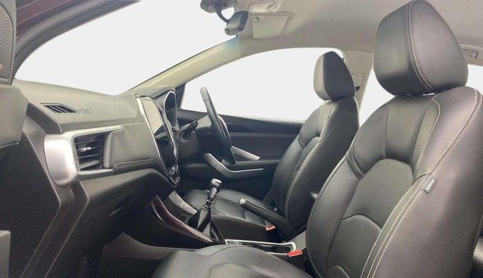 2019 MG HECTOR SMART 2.0 DIESEL, Diesel, Manual, 96,960 km, Right Side Front Door Cabin