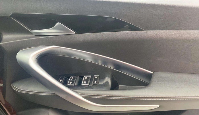 2019 MG HECTOR SMART 2.0 DIESEL, Diesel, Manual, 96,960 km, Driver Side Door Panels Control